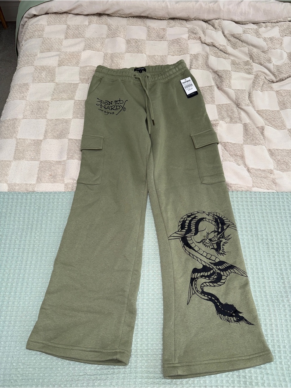Ed Hardy Women Dragon Dagger Fleece Cargo Pants Small EHW8203-6 Olive Green